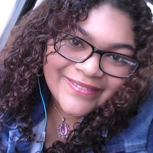 Meet your Posher, Mikayla